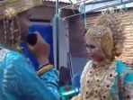 aksi-romantis-pengantin-pria_20171021_132023.jpg