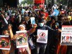 aksi-solidaritas-selamatkan-kpk_20190830_194942.jpg