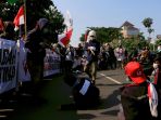 aksi-solidaritas-semarang-bela-palestina_20210522_013050.jpg
