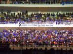 aksi-solidaritas-suporter-psis-untuk-arema-fc_20221002_223048.jpg