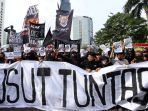 aksi-solidaritas-tragedi-kanjuruhan-saat-hbkb-di-jakarta_20221030_193632.jpg