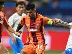 aksi-stefano-lilipaly-di-laga-borneo-fc-vs-lion-city-di-asean-club-championship-2024.jpg