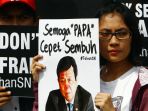 aktivis-antikorupsi-demo-tahan-setya-novanto_20170914_190245.jpg
