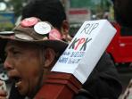 aktivis-antikorupsi-semarang_20150216_193245.jpg