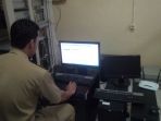 aktivitas-back-up-data-e-ktp-di-kantor-disdukcapil-kabupaten-semarang_20170515_143843.jpg