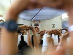aktivitas-jamaah-haji-selama-dalam-perjalanan-menuju-arab-saudi_20190710_183351.jpg