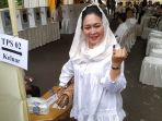 aktivitas-keluarga-cendana-saat-mencoblos-dalam-pemilu-2019_20190418_181124.jpg