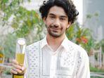 aktor-reza-rahadian-dan-50-judul-film-yg-pernah-ia-bintangi.jpg