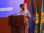 aktor-reza-rahadian12.jpg