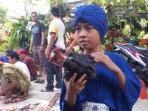 aktris-cilik-alifa-lubis-berkurban-perdana-dua-ekor-kambing_20150924_205123.jpg