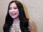 aktris-presenter-dan-penyanyi-prilly-latuconsina_20171006_175947.jpg
