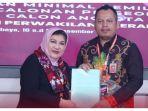 aktris-sekaligus-penyanyi-emilia-contessa-jadi-bakal-calon-dpd-jatim.jpg