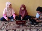 alah-seorang-wali-murid-yang-menyiapkan-l.jpg