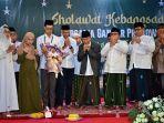 alam-ganjar-dapat-kejut-ulang-tahun-ke-22-di-ponpes-nurul-huda-bekasi.jpg