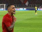alberto-goncalves-setelah-mencetak-gol.jpg