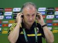 alberto-zaccheroni-denger-lagu-dangdut-kaleeee.jpg