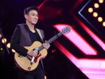 aldy-saputra-gala-show-06-x-factor-indonesia_20150725_232552.jpg