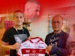 aleksandar-rakic-diresmikan-sebagai-rekrutan-anyar-madura-united.jpg