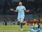 alex-do-santoz-gocalves.jpg