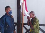 alex-ruyaweri-yessi-kembali-ke-nkri.jpg
