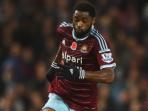 alex-song-lariii_20141113_220459.jpg