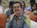 alexander-marwata-calon-pimpinan-kpk_20150824_145550.jpg