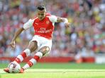 alexis-sanchez-tendang_20141206_163508.jpg