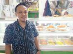 ali-tobiin-adalah-pemilik-warteg-dewi-46.jpg