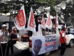 aliansi-pergerakan-islam-hadiri-sidang-buni-yani_20170620_105214.jpg