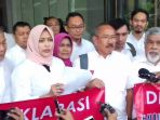 alumni-fh-unpad-dukung-kpk_20170726_172820.jpg