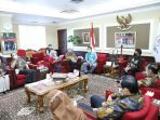 alumni-pt-jabar-peduli-pancasila-audiensi-dengan-menpan-rb_20210121_212925.jpg