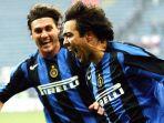 alvaro-recoba-berseragam-inter-milan.jpg