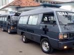 ambulance-mengangkut-korban-ledakan-di-rsal-mintohardjo_20160314_181948.jpg