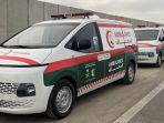 ambulans-bagian-dari-bantuan-saudi-ke-jalur-gaza-menunggu-di-el-arish.jpg