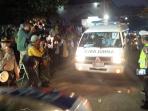 ambulans-nomor-sembilan_20150429_055353.jpg