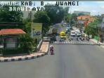 ambulans-tabrak-pengendara-motor.jpg