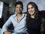 ammar-zoni-dan-irish-bella-diwawancara-di-kawasan-cimanggis-depok-minggu-1312019.jpg