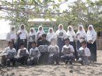 anak-anak-di-adonara.jpg