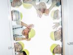 anak-anak-mengintip-dari-atap-ke-dalam-kelas_20180823_215328.jpg