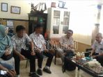 anak-berkebutuhan-khusus-ditampar-kepala-sekolah-hingga-kacamata-lepas-orangtua-tuntut-kasek-mundur_20180926_172650.jpg