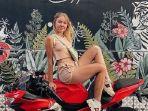 anastasia-tropitsel-18-influencer-online.jpg