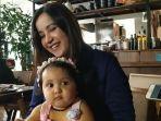 andi-soraya-gemas-terhadap-anaknya.jpg