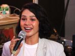 andien-harap-musik-jadi-media-penyampai-yang-baik_20190401_191226.jpg