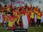 andik-vermansah-kibarkan-merah-putih-usai-selangor-fa-juara-piala-malaysia-2015_20171225_223417.jpg