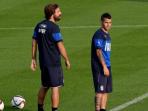 andrea-pirlo-dan-sebastian-giovinco_20160525_121536.jpg