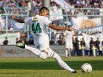 andri-muliadi-bek-tengah-persebaya-surabaya.jpg
