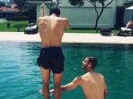 andros-townsend-n-roberto-soldado-diving_20150529_124405.jpg