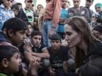 angelina-jolie-nih2_20150923_173952.jpg