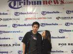 angga-yunanda-dan-adhisty-zara-di-kantor-tribun.jpg
