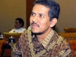 anggito-abimanyu-batik.jpg